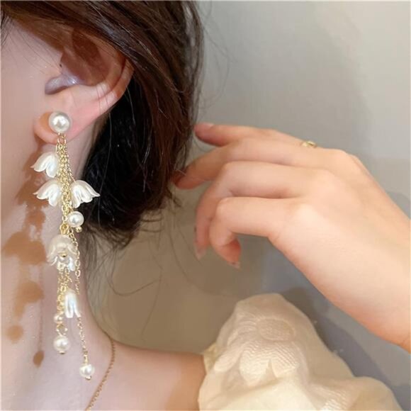 Elegant Acrylic Petal Drop Earrings with Pearl, Romantic Floral Jewelry - Picture 4 of 6